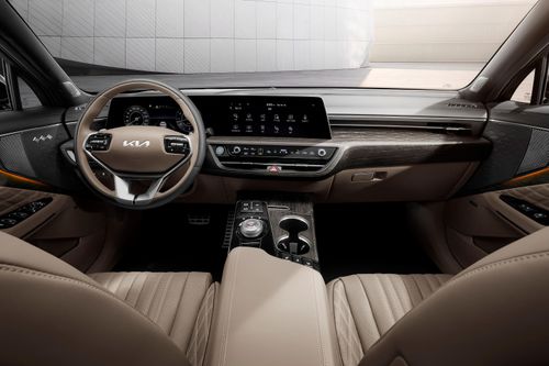 Lộ ảnh nội thất của Kia K8