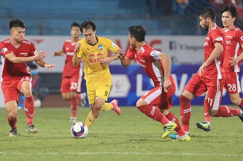 HAGL đua vô địch V-League với HLV Kiatisuk