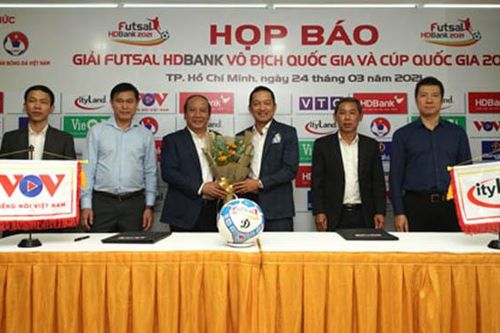 500 triệu đồng cho nhà vô địch futsal quốc gia