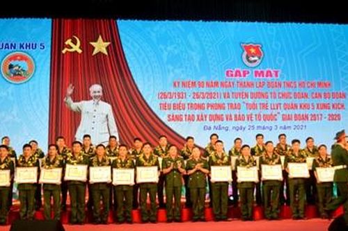 Quân khu 5 tuyên dương các tổ chức đoàn, cán bộ đoàn tiêu biểu