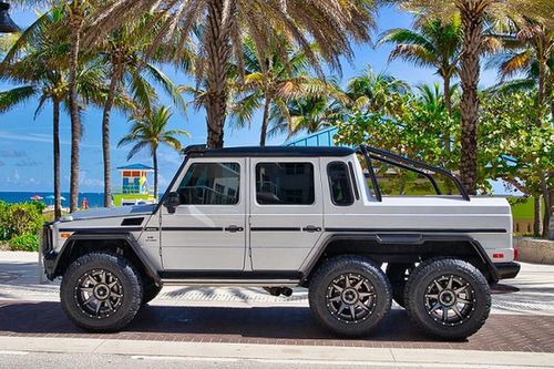 Mercedes-AMG G63 biến hình 'khủng long' AMG G63 6x6 cực gắt
