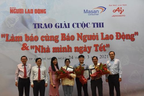 Trao giải 2 cuộc thi 'Làm báo cùng Báo Người Lao Động' và 'Nhà mình ngày Tết'