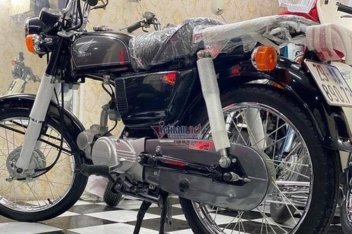 Hàng hiếm Honda CD50 đời cũ năm 2000 giá 300 triệu đồng ở Hà Nội