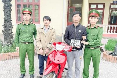 Khởi tố 2 con nghiện từ Nghệ An sang Hà Tĩnh trộm xe máy