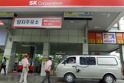 Giá dầu tại thị trường châu Á giảm hơn 1% lo ngại về nhu cầu