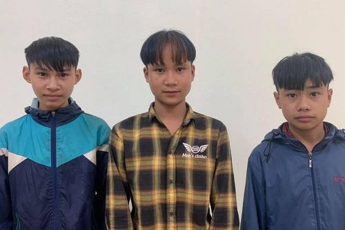 Triệu tập 3 đối tượng đang là học sinh về hành vi cướp giật tài sản