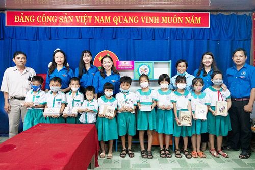 Huyện đoàn Châu Thành họp mặt truyền thống kỷ niệm 90 năm ngày thành lập Đoàn TNCS Hồ Chí Minh