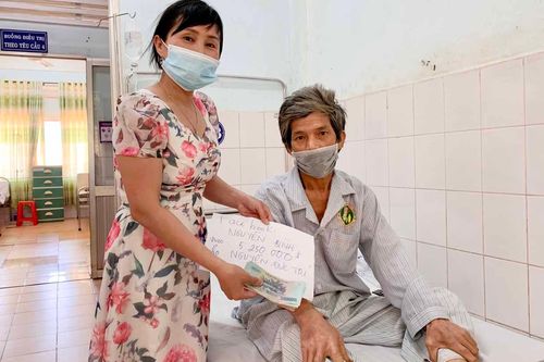 'Bà đỡ' của bệnh nhân nghèo