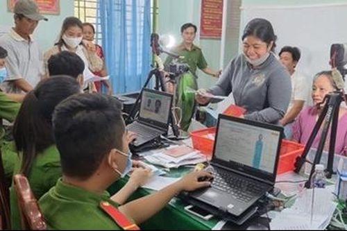 Kiên Giang đẩy nhanh tiến độ cấp căn cước công dân