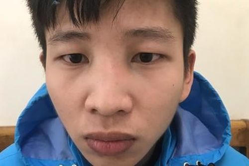 Hai lần đến tiệm vàng vẫn không thể cướp được sợi dây chuyền