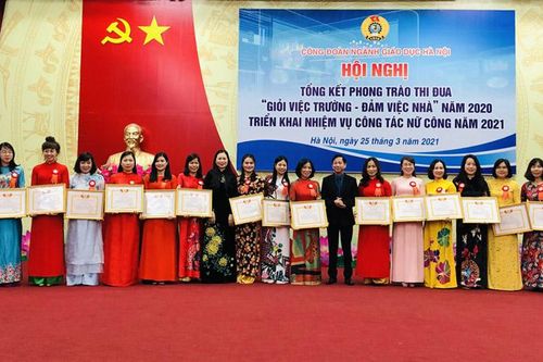 Ngành Giáo dục Hà Nội tiếp tục triển khai phong trào 'Giỏi việc trường - Đảm việc nhà'