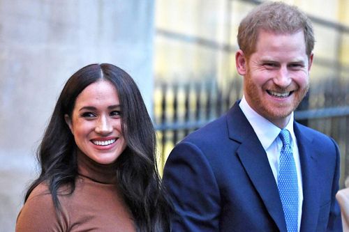 Màn 'dứt áo ra đi' khỏi Hoàng gia Anh của vợ chồng Harry - Meghan được dựng thành phim