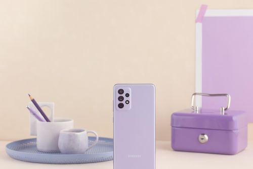 Samsung tặng Galaxy A72 mới ra mắt cho người dùng