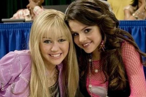 Miley Cyrus từng sợ hãi bị Hannah Montana 'nuốt chửng'
