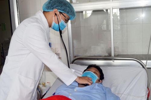 Cứu người phụ nữ bị ngưng tim