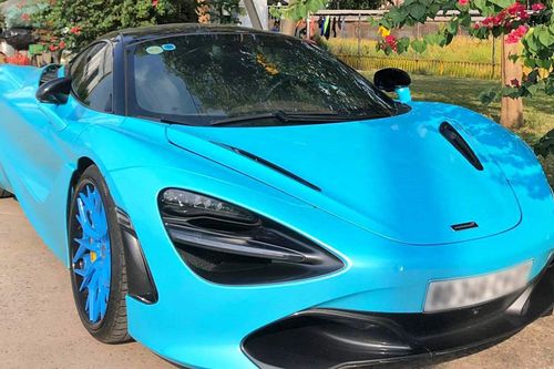 Bùi Tiến Dũng đi tập bằng siêu xe 24 tỷ đồng