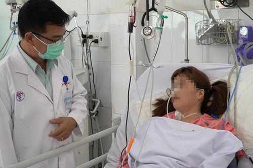 Người phụ nữ ở Đắk Nông nguy kịch sau khi bị rắn hổ chúa cắn vào lưng