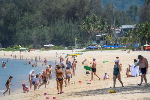 Phuket sẽ 'hồi sinh' vào tháng 7?