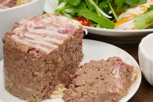 Bộ Y tế tìm những người ăn bún riêu chay ở Bình Dương