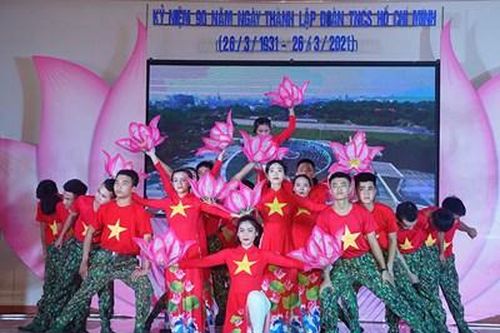 Gala 'Khát vọng tuổi trẻ' chào mừng kỷ niệm 90 năm Ngày thành lập Đoàn