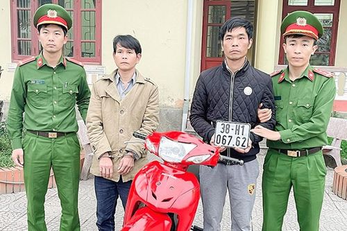 Con nghiện... 'đá xế'