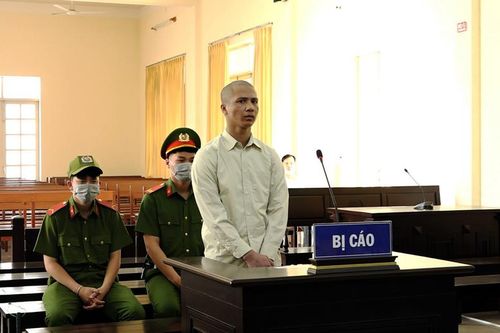 Giết 'bạn tình' cướp tài sản