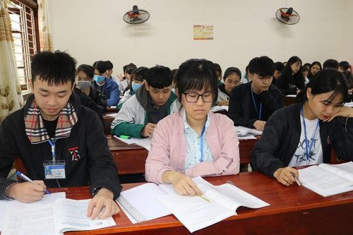 Học sinh, phụ huynh an tâm chuẩn bị cho Kỳ thi tốt nghiệp THPT