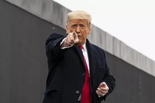 Ông Trump chỉ trích gay gắt TT đương nhiệm về cuộc khủng hoảng ở biên giới