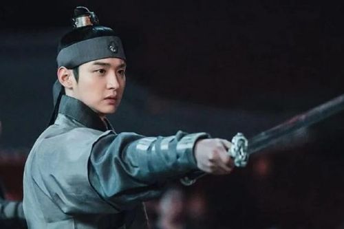 Sử dụng đạo cụ Trung Quốc, phim lịch sử Hàn Joseon Exorcist bị dừng chiếu