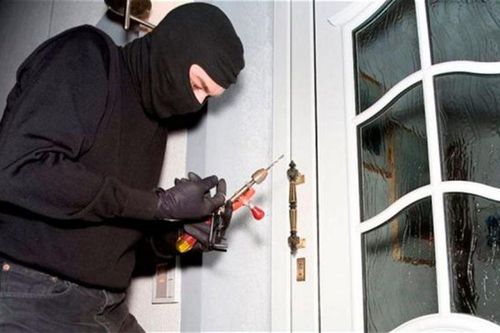 Cảnh báo trộm đột nhập lúc nửa đêm về sáng tại Long An