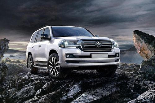 Rò rỉ các động cơ của Land Cruiser thế hệ mới