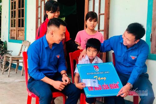 Những đứa 'em nuôi' đặc biệt của đơn vị Đoàn giàu tình thương