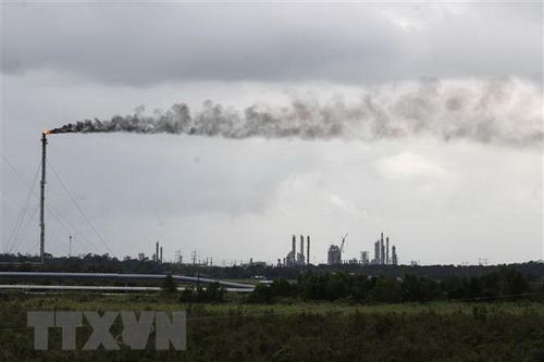 Tòa án tối cao Canada ủng hộ việc chính phủ áp thuế carbon