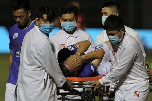 Bạo lực ở giải bóng đá V-League: Đâu là gốc rễ của nguyên nhân?