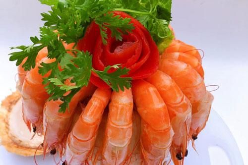 Mẹ đảm mách nước làm món tôm râu hấp nước dừa ngon 'lịm tim' cả nhà thích mê
