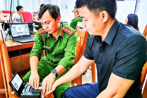Đẩy nhanh tiến độ cấp căn cước công dân