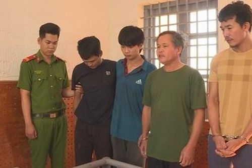 Khởi tố 4 đối tượng tấn công Công an xã
