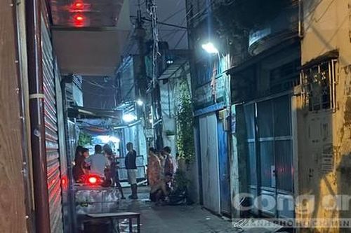 Cháu họ đâm cậu tử vong vì can ngăn mâu thuẫn gia đình