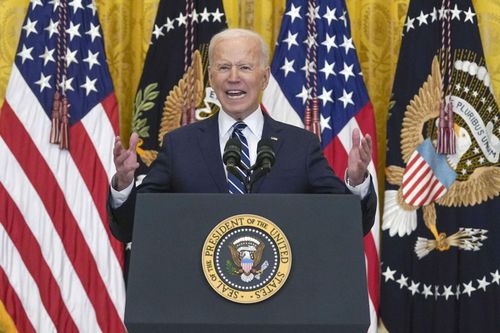 Ông Biden tuyên bố Mỹ không để Trung Quốc 'vượt mặt', thống trị thế giới