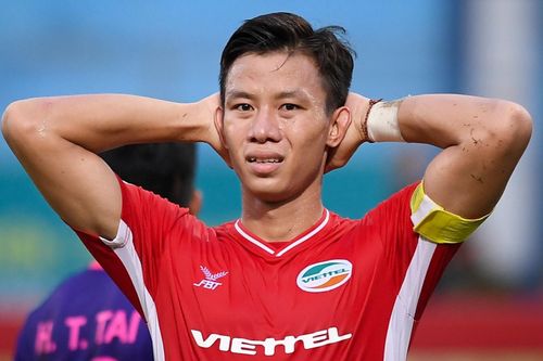 Ngọc Hải khen Văn Đức trong ngày trở về xứ Nghệ