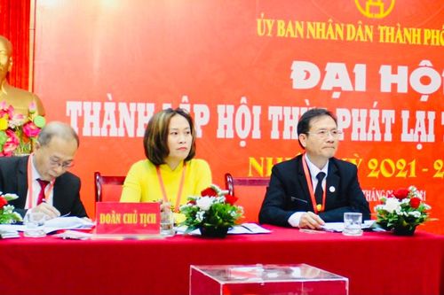 Ông Nguyễn Văn Lạng được bầu làm Chủ tịch Hội Thừa phát lại Hà Nội
