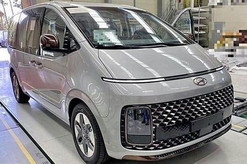 Chi tiết Hyundai Staria Lounge 2021 từ 556 triệu đồng, 'đấu' Kia Sedona