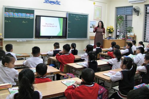 Triển khai dạy SGK lớp 1 mới: Vượt 'chướng ngại vật' thành công