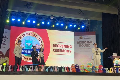 Học sinh tranh biện vấn đề nóng quốc tế tại The World Scholar's Cup 2021