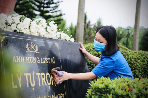 Nơi an nghỉ của người Đoàn viên thanh niên Cộng sản đầu tiên