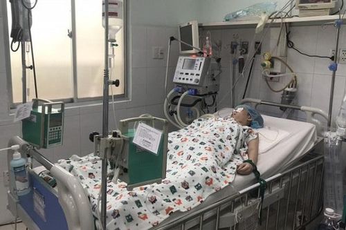 Bộ Y tế yêu cầu điều tra vụ ngộ độc nghi dùng patê chay