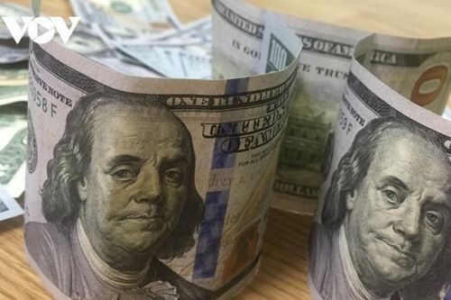 Tỷ giá ngày 27/3: USD tiếp tục phá đỉnh 4 tháng