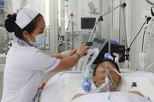 Thận trọng để tránh ngộ độc thực phẩm