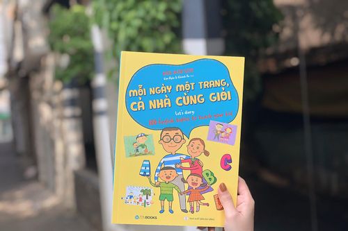 Sách giúp trẻ học tiếng Anh bằng cách viết nhật ký