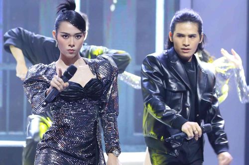 Phần trình diễn sôi động của Diệp Bảo Ngọc